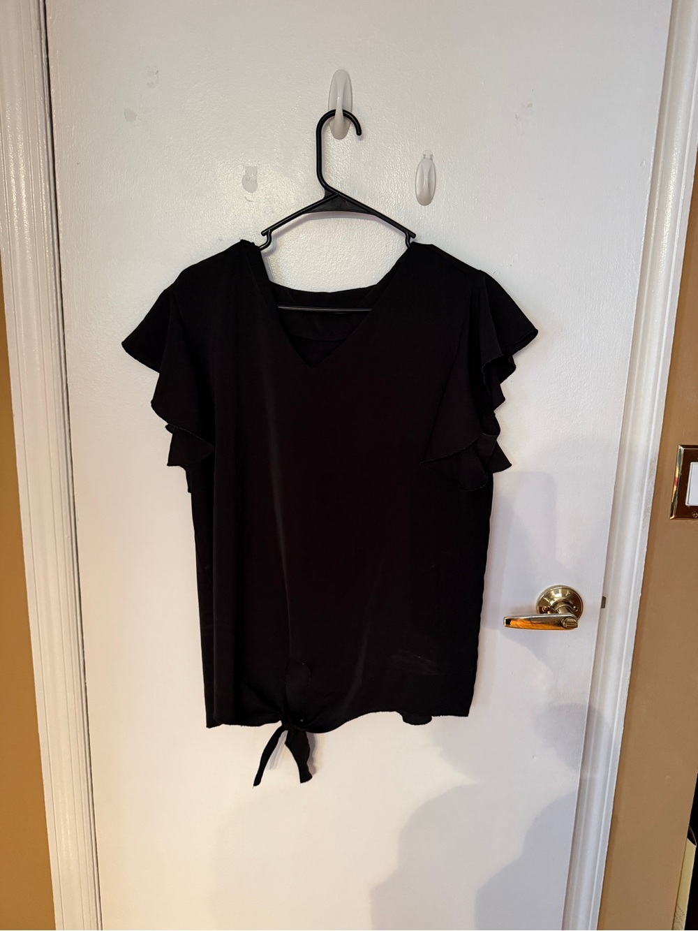 Women’s Black V-Neck Ruffle Sleeve Tie-Hem Top